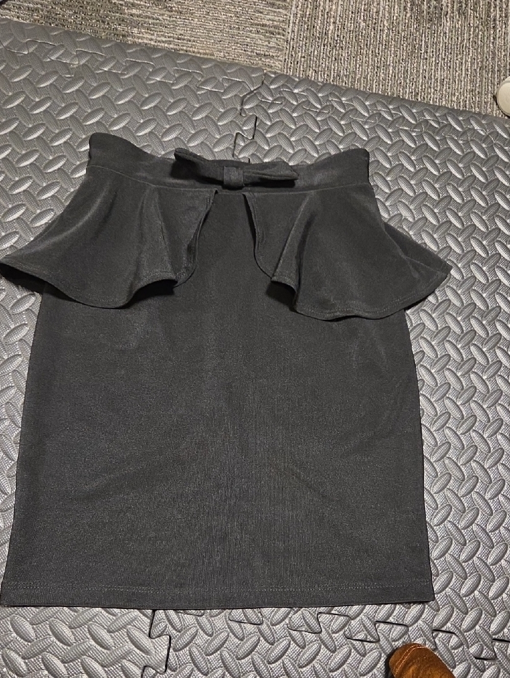 Black Lady Dutch BlackPeplum Pencil Skirt with Waist Bow